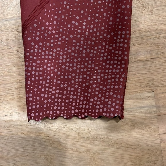 LuluLemon Compression Running Pant - Picture 3 of 7